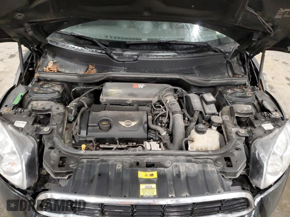 2013 MINI Countryman S ALL4 with VIN WMWZC5C55DWM15639, listed as a Copart auction lot 50991075 with 120,098 mi miles and Salvage Title. Bid and sale history available at DreamBid. Image 12.
