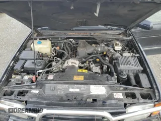 1998 Land Rover Discovery SD with VIN SALJY1248WA753645, listed as a Copart auction lot 47944795 with 181,974 mi miles and Clean Title. Bid and sale history available at carsss.com. Image 12.