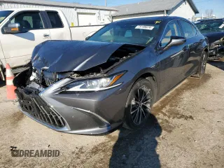 2024 Lexus ES 300h z VIN 58ADA1C15RU037046, wystawiony jako Copart lot #79199074 z przebiegiem 18 135 mil mil oraz Szkoda całkowita • Salvage title. Historia ofert i sprzedaży dostępna na DreamBid. Obrazek 1.