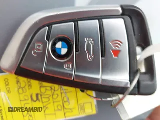 2019 BMW 5 Series M550i xDrive with VIN WBAJB9C57KB289439, listed as a IAAI auction lot 40634389 with 85,992 mi miles and . Bid and sale history available at DreamBid. Image 11.