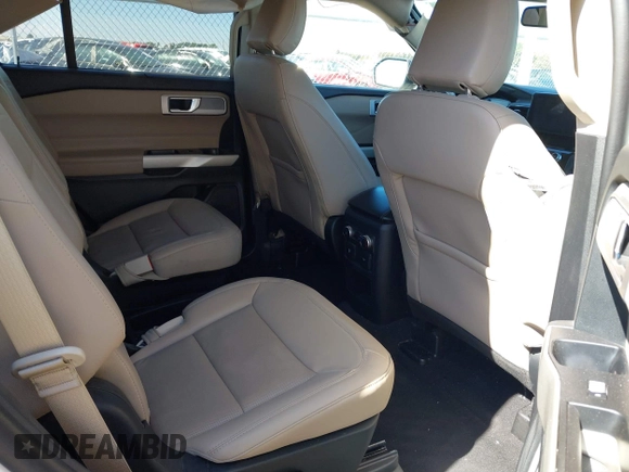 2021 Ford Explorer Limited с VIN 1FMSK8FH0MGB06584, выставлен на аукционе IAAI как лот 40462743 с пробегом 82 089 миль миль и . История ставок и продаж доступна на DreamBid. Изображение 8.