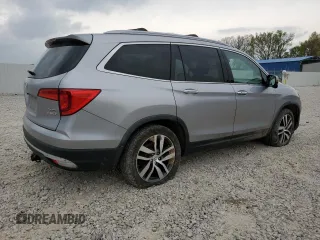2017 Honda Pilot Touring z VIN 5FNYF6H92HB006855, wystawiony jako Copart lot #53650655 z przebiegiem 130 732 mil mil oraz Szkoda całkowita • Salvage title. Historia ofert i sprzedaży dostępna na DreamBid. Obrazek 3.