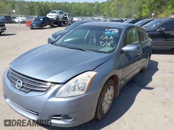 2012 Nissan Altima 2.5 S with VIN 1N4AL2AP0CN529481, listed as a IAAI auction lot 42036227 with 195,332 mi miles. Bid and sale history available at carsss.com. Image 2.