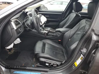 2020 BMW 4 Series 430i xDrive with VIN WBA4J3C00LBL11929, listed as a Copart auction lot 52501055 with 141,791 mi miles and Salvage title. Bid and sale history available at DreamBid. Image 7.