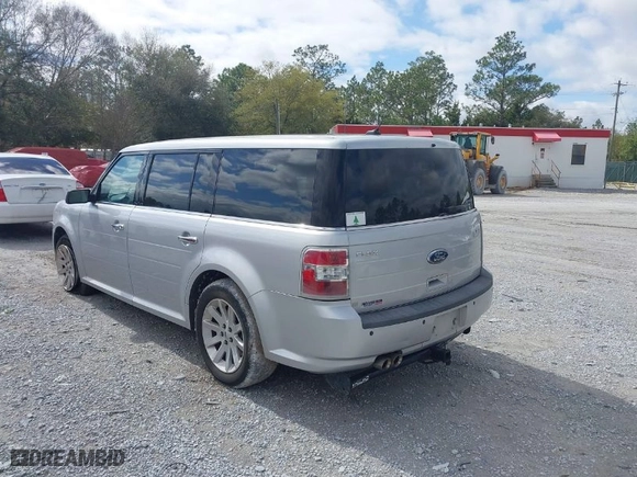 2009 Ford Flex SEL with VIN 2FMDK52C49BA04785, listed as a IAAI auction lot 41763652 with 142,877 mi miles. Bid and sale history available at carsss.com. Image 3.