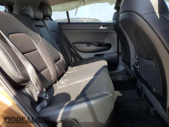 2021 Kia Sportage EX with VIN KNDPN3AC0M7854669, listed as a Copart auction lot 57829275 with 48,520 mi miles and Salvage title. Bid and sale history available at DreamBid. Image 11.