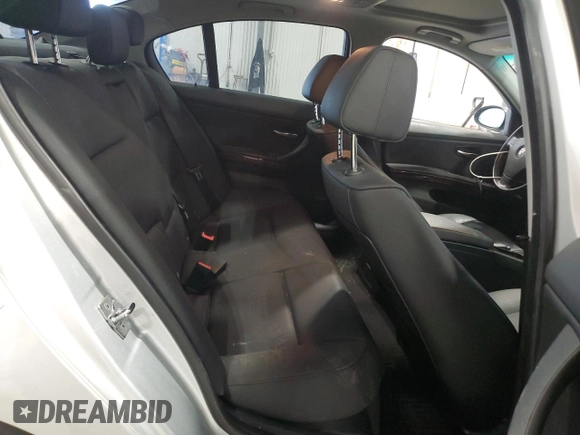 2008 BMW 3 Series 328i with VIN WBAVA37538NL52412, listed as a Copart auction lot 52848775 with 116,788 mi miles and Clean Title. Bid and sale history available at DreamBid. Image 10.