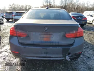 2013 BMW 3 Series 328i xDrive with VIN WBA3B5C55DF592085, listed as a Copart auction lot 82397564 with 98,545 mi miles and Clean title. Bid and sale history available at DreamBid. Image 6.