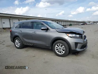 2019 Kia Sorento LX with VIN 5XYPGDA33KG525268, listed as a Copart auction lot 49307155 with 110,945 mi miles and Salvage Title. Bid and sale history available at carsss.com. Image 4.