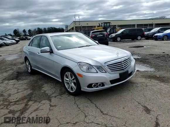 2011 Mercedes-Benz E 350 Luxury z VIN WDDHF8HB2BA309123, wystawiony jako Copart lot #50334263 z przebiegiem 64 680 mil mil oraz Szkoda całkowita • Salvage title. Historia ofert i sprzedaży dostępna na DreamBid. Obrazek 11.
