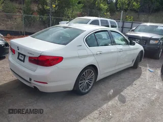 2018 BMW 5 Series 530e with VIN WBAJA9C58JB252398, listed as a IAAI auction lot 42070548 with Not Provided miles and . Bid and sale history available at carsss.com. Image 4.
