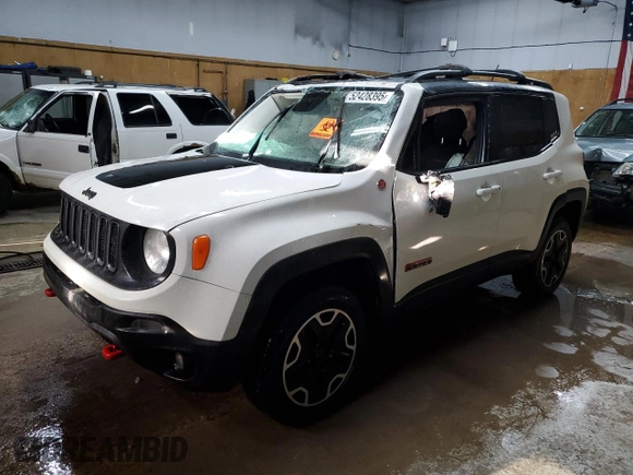 2015 Jeep Renegade Trailhawk with VIN ZACCJBCT0FPC19412, listed as a Copart auction lot 52428395 with 274,497 mi miles and Clean Title. Bid and sale history available at DreamBid. Image 1.