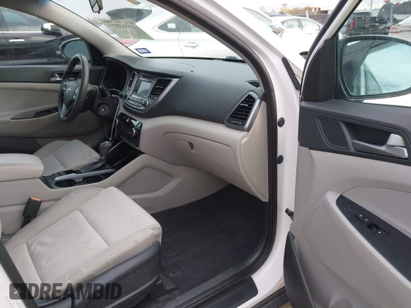 2016 Hyundai Tucson Sport with VIN KM8J33A2XGU242256, listed as a IAAI auction lot 41065573 with 97,503 mi miles. Bid and sale history available at carsss.com. Image 5.