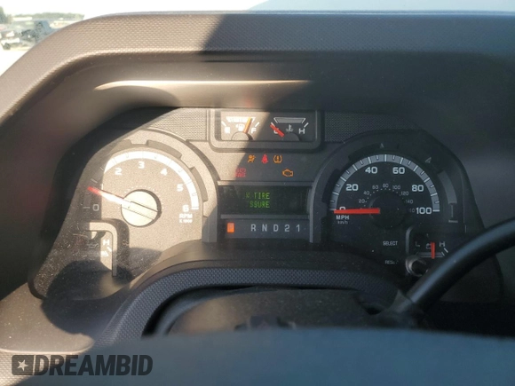 2012 Ford Econoline Passenger XL с VIN 1FBSS3BL4CDB13933, выставлен на аукционе Copart как лот 50081895 с пробегом 127 706 миль миль и Списание • Salvage title. История ставок и продаж доступна на DreamBid. Изображение 9.