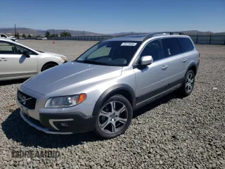 2015 Volvo XC70 z VIN YV4902ND0F1201542, wystawiony jako Copart lot #55779585 z przebiegiem 71 891 mil mil oraz Szkoda całkowita • Salvage title. Historia ofert i sprzedaży dostępna na DreamBid. Obrazek 1.