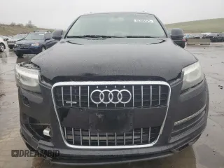 2013 Audi Q7 Premium Plus with VIN WA1LMAFE8DD003313, listed as a Copart auction lot 55308525 with 145,816 mi miles and Salvage title. Bid and sale history available at DreamBid. Image 5.