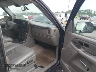 2006 GMC Yukon XL with VIN 1GKFK66U76J151331, listed as a IAAI auction lot 42300777 with 187,628 mi miles and . Bid and sale history available at DreamBid. Image 5.