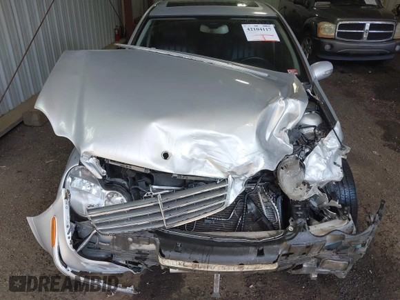 2007 Mercedes-Benz C with VIN WDBRF87H07F875598, listed as a IAAI auction lot 42104117 with 198,421 mi miles and . Bid and sale history available at DreamBid. Image 10.