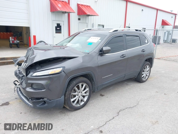 2018 Jeep Cherokee Limited with VIN 1C4PJLDB0JD565920, listed as a IAAI auction lot 41747170 with 121,604 mi miles and . Bid and sale history available at DreamBid. Image 19.