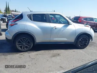 2015 Nissan Juke SV z VIN JN8AF5MR4FT511733, wystawiony jako IAAI lot #42298442 z przebiegiem 118 986 mil mil oraz . Historia ofert i sprzedaży dostępna na DreamBid. Obrazek 13.
