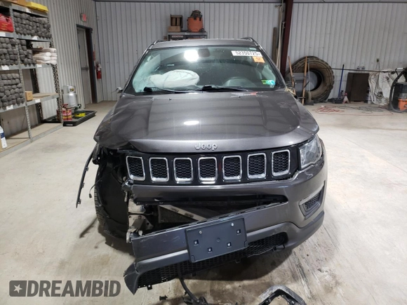 2020 Jeep Compass Sport с VIN 3C4NJCAB9LT144349, выставлен на аукционе Copart как лот 52350725 с пробегом 71 282 миль миль и Списание • Salvage title. История ставок и продаж доступна на DreamBid. Изображение 5.