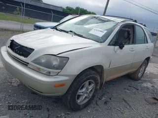 2000 Lexus RX 300 z VIN JT6HF10U2Y0159504, wystawiony jako IAAI lot #42135886 z przebiegiem 180 430 mil mil oraz . Historia ofert i sprzedaży dostępna na DreamBid. Obrazek 2.
