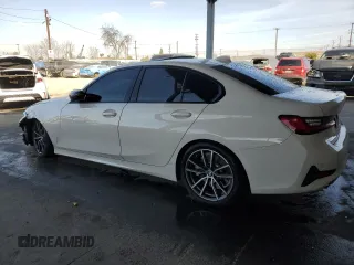 2020 BMW 3 Series 330i with VIN 3MW5R1J05L8B30878, listed as a Copart auction lot 47794935 with 68,108 mi miles and Salvage Title. Bid and sale history available at carsss.com. Image 2.