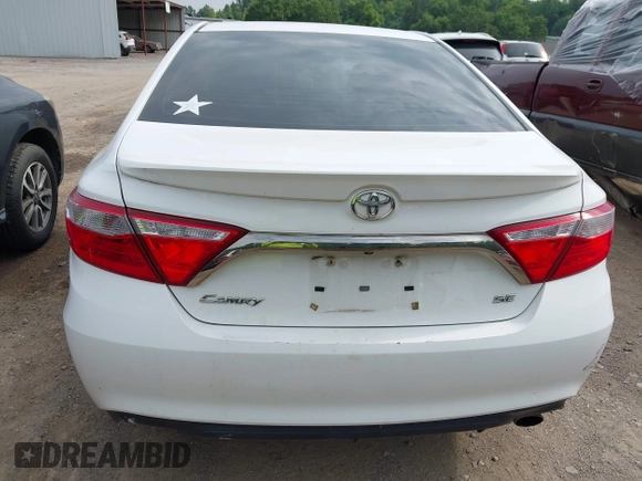 2017 Toyota Camry XLE z VIN 4T1BF1FK2HU712337, wystawiony jako IAAI lot #42389428 z przebiegiem 186 915 mil mil oraz . Historia ofert i sprzedaży dostępna na DreamBid. Obrazek 16.