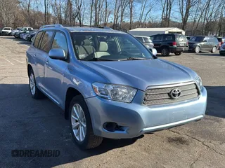 2008 Toyota Highlander Hybrid with VIN JTEEW41A782005632, listed as a Copart auction lot 84068504 with 394,338 mi miles and Clean Title. Bid and sale history available at carsss.com. Image 1.