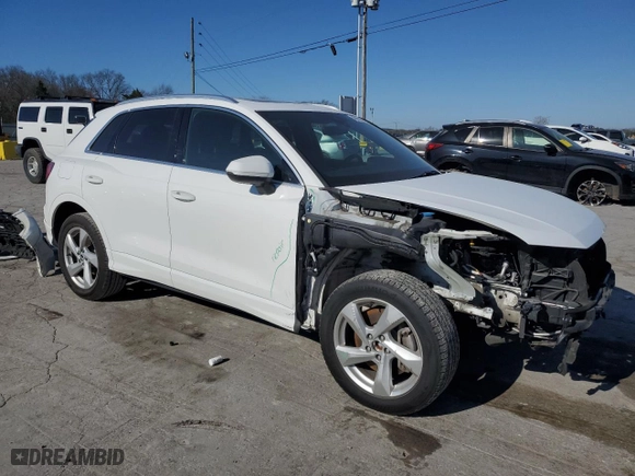 2021 Audi Q3 Premium with VIN WA1AUCF3XM1092773, listed as a Copart auction lot 49658385 with 72,572 mi miles and Salvage Title. Bid and sale history available at carsss.com. Image 4.
