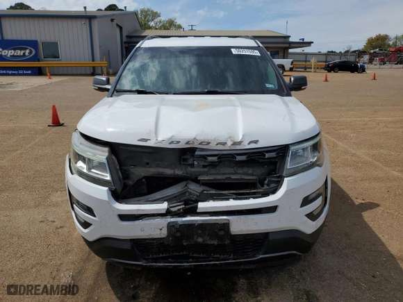 2017 Ford Explorer XLT with VIN 1FM5K7D88HGA73382, listed as a Copart auction lot 50251595 with 187,773 mi miles and Salvage Title. Bid and sale history available at carsss.com. Image 5.