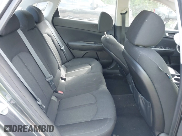 2017 Kia Optima LX with VIN 5XXGT4L30HG155483, listed as a IAAI auction lot 42332257 with 63,092 mi miles and . Bid and sale history available at DreamBid. Image 8.