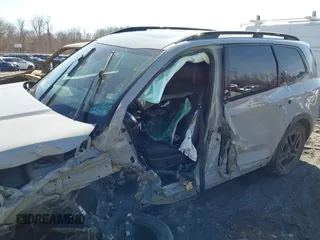 2024 Kia Telluride EX X-Line z VIN 5XYP3DGC1RG418796, wystawiony jako IAAI lot #41790576 z przebiegiem Nie podano mil oraz . Historia ofert i sprzedaży dostępna na DreamBid. Obrazek 6.