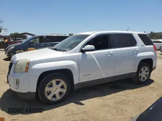 2014 GMC Terrain SLE z VIN 2GKALMEK0E6145555, wystawiony jako Copart lot #60759175 z przebiegiem 235 015 mil mil oraz Czysty tytuł • Clean title. Historia ofert i sprzedaży dostępna na DreamBid. Obrazek 1.