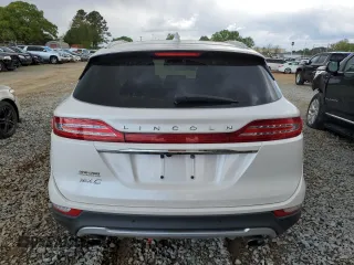 2019 Lincoln MKC Reserve с VIN 5LMCJ3C9XKUL20906, выставлен на аукционе Copart как лот 52814185 с пробегом 50 821 миль миль и Списание • Salvage title. История ставок и продаж доступна на DreamBid. Изображение 6.
