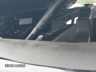 2019 Kia Sorento LX with VIN 5XYPG4A32KG509112, listed as a IAAI auction lot 43051500 with 120,399 mi miles and . Bid and sale history available at DreamBid. Image 19.