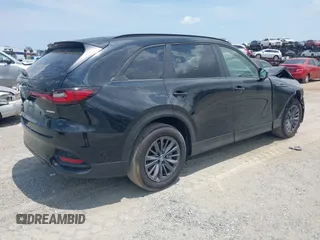 2025 Mazda CX-70 Preferred z VIN JM3KJBHD5S1117439, wystawiony jako IAAI lot #42338025 z przebiegiem 10 916 mil mil oraz . Historia ofert i sprzedaży dostępna na DreamBid. Obrazek 4.