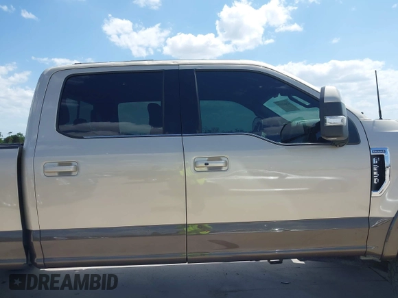 2017 Ford F-250 Lariat with VIN 1FT7W2B60HED84497, listed as a IAAI auction lot 42412777 with 98,934 mi miles and . Bid and sale history available at DreamBid. Image 13.