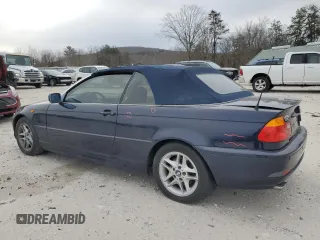 2004 BMW 3 Series 325Ci with VIN WBABW33424PL33995, listed as a Copart auction lot 41497235 with 105,138 mi miles and Clean Title. Bid and sale history available at carsss.com. Image 2.