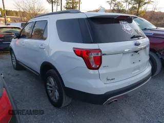 2017 Ford Explorer XLT with VIN 1FM5K7DH3HGD35390, listed as a IAAI auction lot 41349240 with 173,297 mi miles and . Bid and sale history available at carsss.com. Image 3.