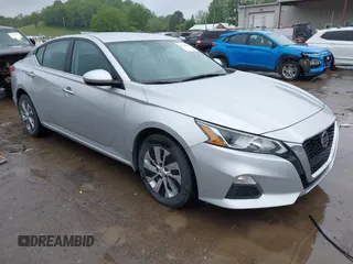 2020 Nissan Altima S z VIN 1N4BL4BW2LC146420, wystawiony jako IAAI lot #42367454 z przebiegiem 98 026 mil mil oraz . Historia ofert i sprzedaży dostępna na DreamBid. Obrazek 1.