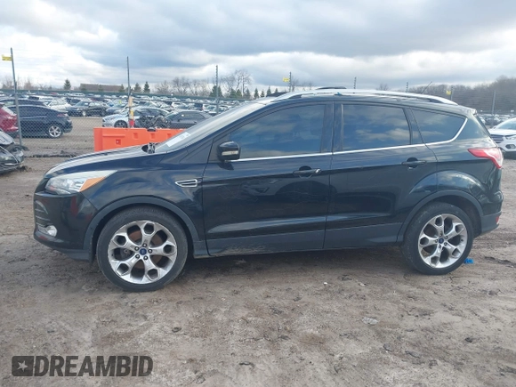 2015 Ford Escape Titanium with VIN 1FMCU9J96FUC11476, listed as a IAAI auction lot 41967914 with 149,341 mi miles. Bid and sale history available at carsss.com. Image 14.