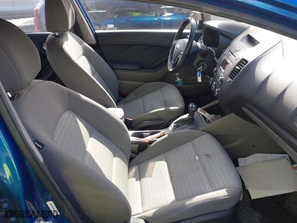 2015 Kia Forte EX with VIN KNAFX4A8XF5316886, listed as a IAAI auction lot 41919806 with 91,566 mi miles. Bid and sale history available at carsss.com. Image 5.