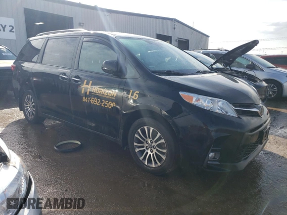 2019 Toyota Sienna XLE Auto Access Seat with VIN 5TDYZ3DC9KS019158, listed as a Copart auction lot 46641975 with 304,551 mi miles and Salvage Title. Bid and sale history available at carsss.com. Image 4.