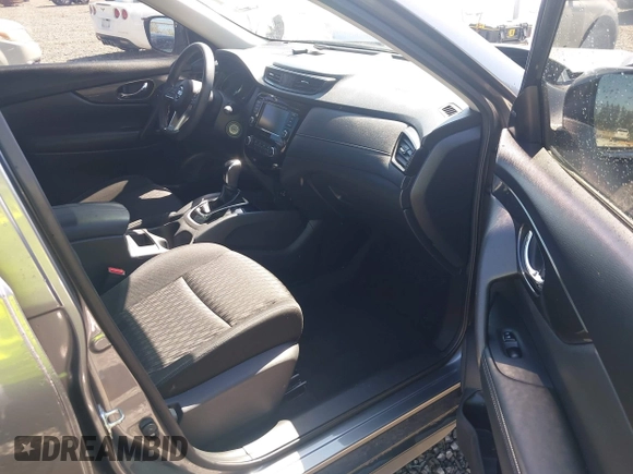 2018 Nissan Rogue SV with VIN KNMAT2MV8JP514622, listed as a IAAI auction lot 42045440 with 44,538 mi miles. Bid and sale history available at carsss.com. Image 5.
