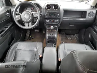 2014 Jeep Patriot Latitude with VIN 1C4NJPFA2ED853737, listed as a Copart auction lot 47800645 with 97,613 mi miles and Salvage Title. Bid and sale history available at carsss.com. Image 8.
