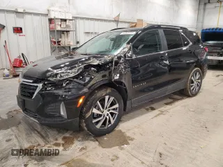 2022 Chevrolet Equinox LT z VIN 3GNAXUEV0NL294495, wystawiony jako Copart lot #46945915 z przebiegiem 28 445 mil mil oraz Szkoda całkowita • Salvage title. Historia ofert i sprzedaży dostępna na DreamBid. Obrazek 1.