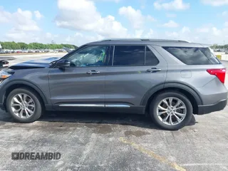 2022 Ford Explorer Limited with VIN 1FMSK7FH8NGA63785, listed as a IAAI auction lot 41917975 with 50,647 mi miles. Bid and sale history available at carsss.com. Image 14.