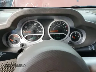 2008 Jeep Wrangler Unlimited Sahara with VIN 1J4GA59128L623399, listed as a Copart auction lot 56524545 with 219,096 mi miles and Clean Title. Bid and sale history available at DreamBid. Image 9.