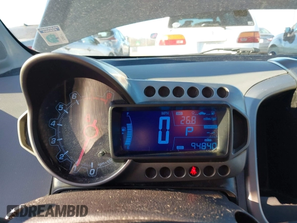 2014 Chevrolet Sonic LT with VIN 1G1JC6SB1E4162712, listed as a IAAI auction lot 41745672 with 94,840 mi miles. Bid and sale history available at carsss.com. Image 7.